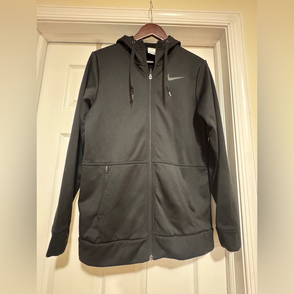 Nike Men's Black Full-Zip Therma- Fit Hoodie